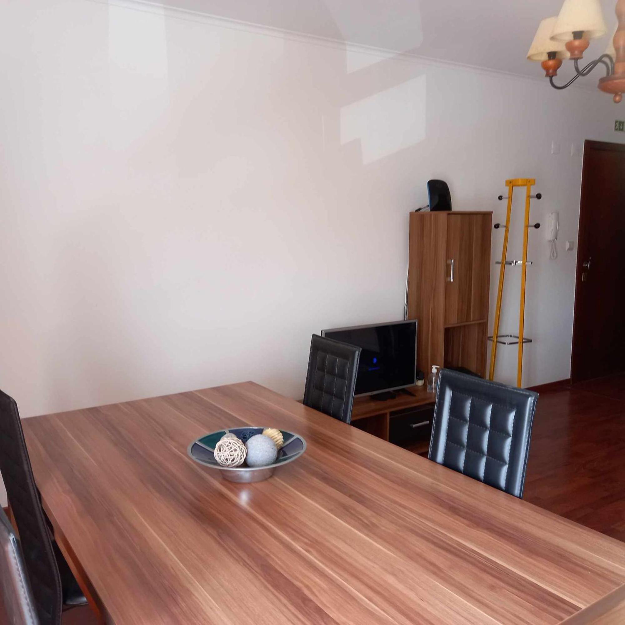 Apartanita Ponta Delgada  Luaran gambar