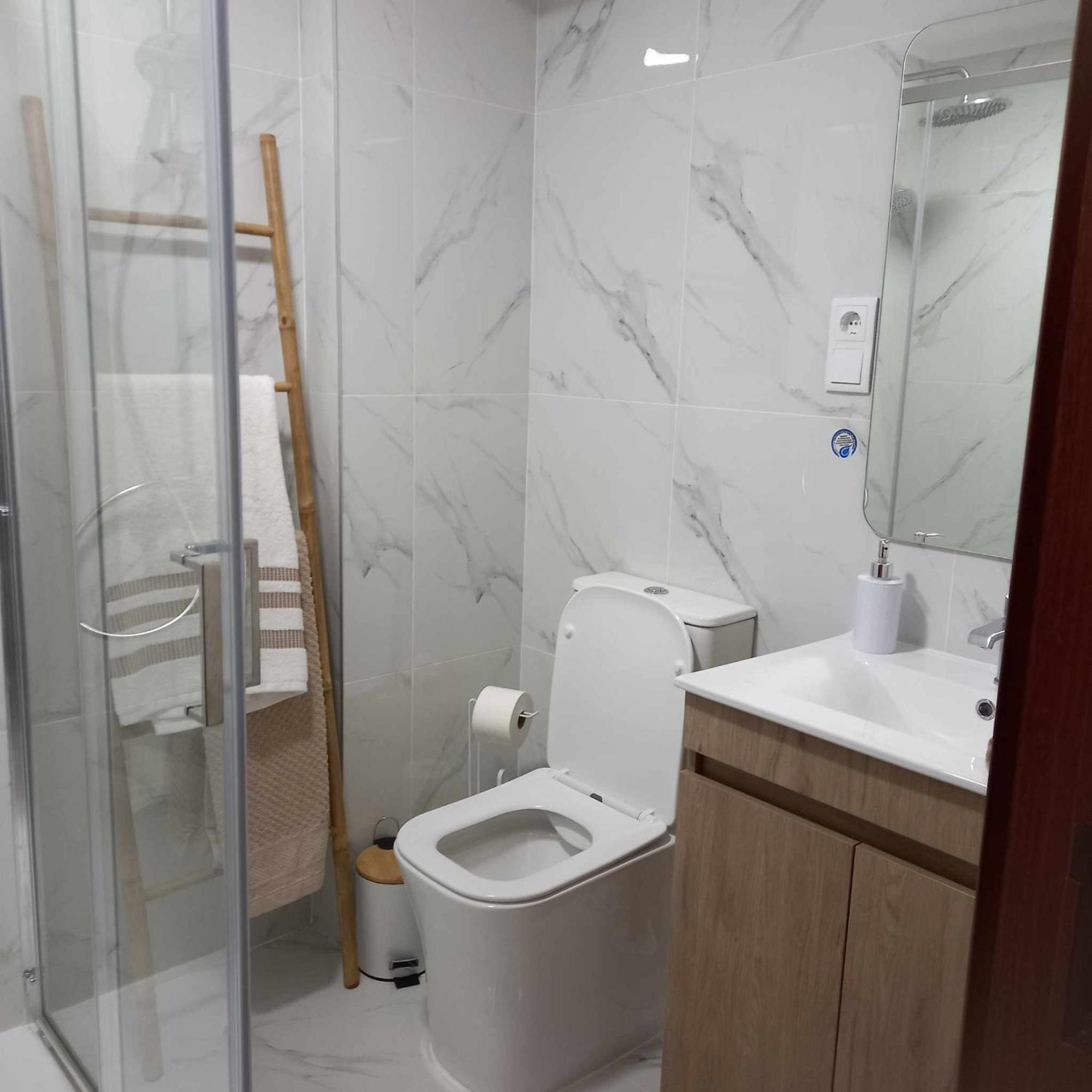 Apartanita Ponta Delgada  Luaran gambar